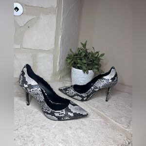 Aldo Snakeprint Pointed Toe scalloped Heels sz 11